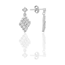 Gümüş Rodyumlu Baget Kesim Zirkon Taşlı Sallantılı Küpe Barcode Gümüş