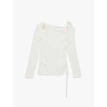 Koton Slim Fit Fırfırlı Gül Aplike Detaylı Büzgülü Uzun Kollu Kayık Yaka Bluz Ekru 6sak80116ek Ekru