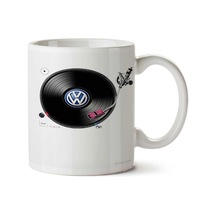 Volkswagen Plak Sürüş İki Tarafı Baskılı Kupa Bardak Çok Renkli