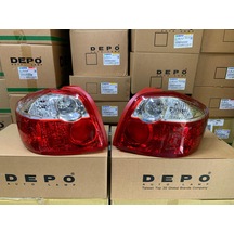Toyota Aurıs 2010-2012 Arası Depo Sağ Ve Sol Stop Lambası Takım 81561-02550 / 81551-02550
