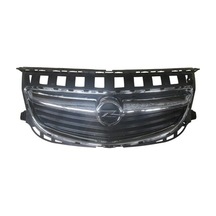 Opel İnsignia 2013-2017 Ön Panjur Siyah - Üst Nikelajlı - Nıkelaj Çıtalı Komple Tw Oem No 132037
