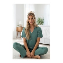 Mint Yeşili