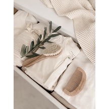 Naturaborn Organik Doğal Keçi Kılı Yumuşak Bebek Konak Saç Fırçası ve Doğal Şimşir Ahşap Tarak 2'li Set
