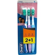 Oral-B Delicate White 2+1 Diş Fırçası Medium Oral-B Delicate White 2+1 Diş Fırçası Medium