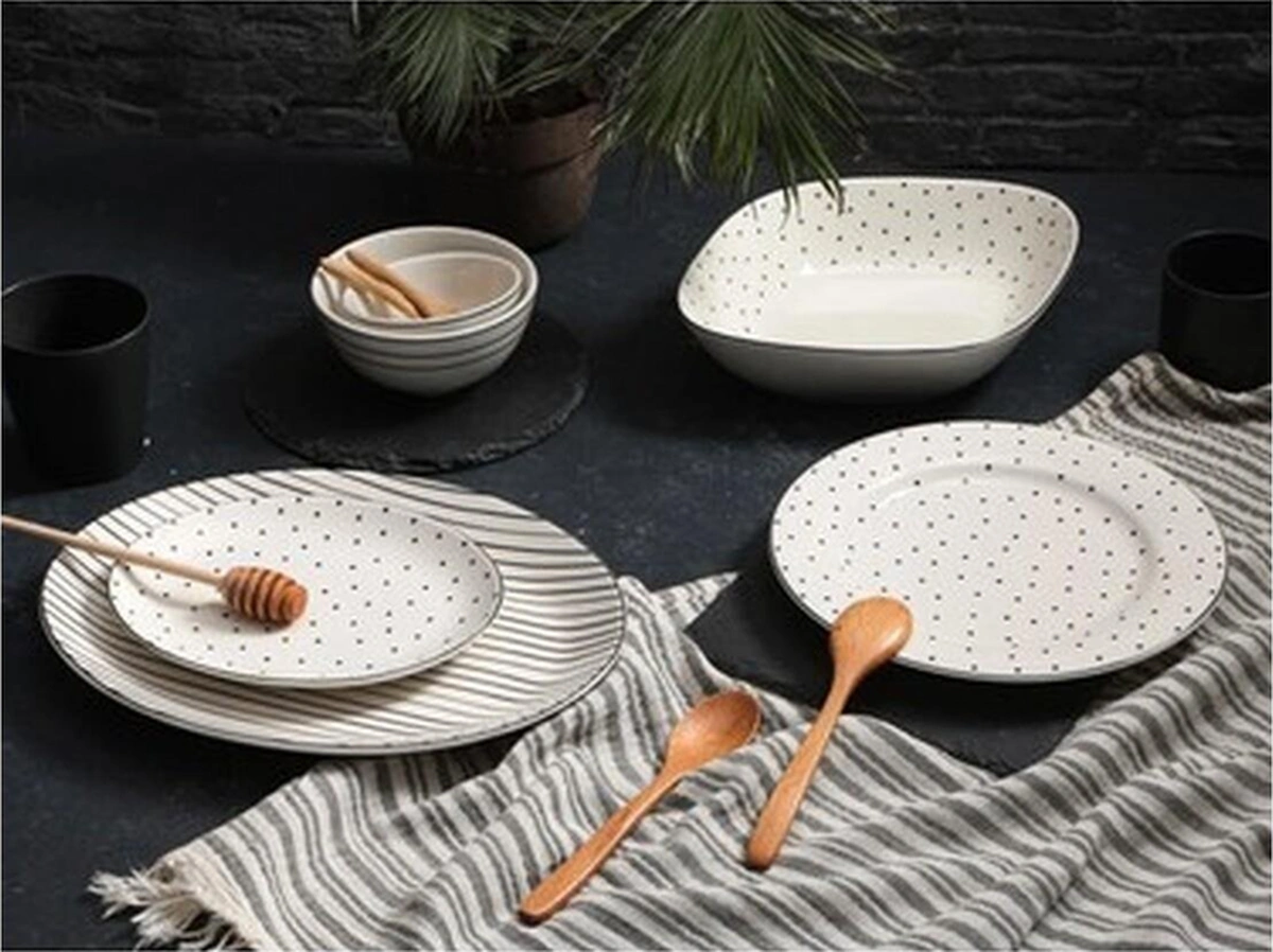 Porland Hope Puanti 13 Parça 6 Kişilik Kahvaltı Takımı Süt Beyazı