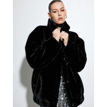 Koton Oversize Peluş Kaban Dik Yaka Fermuarlı Cepli Siyah 5wak00142ew Siyah
