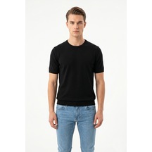 Siyah