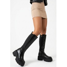 Siyah