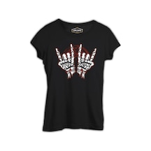 Skeleton Hands Making Rock Sign Siyah Kadın Tshirt 001