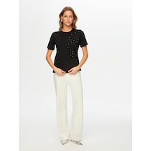 Relax Bisiklet Yaka Önü Nakış Ve Taş Detaylı Kısa Kol Pamuk Tshirt W26tsh098 Uw26tsh09810 Siyah