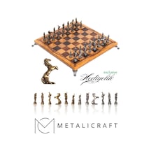 Mc97 - Çin Antik Figürlü Metal Taşlar 30x30cm Gerçek Kayın Tahtası - Hediyelik Satranç Takımı