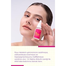She Vec Hıt The Spot Leke Bakımı Onarmaya Yardımcı Arbutin Ve Peptit Kompleksi İçeren Serum 30 Ml