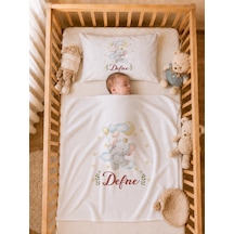 İsme Özel Kız Bebek Battaniye 80x80 Cm Ve Yastık Kılıfı 35x45 Cm %100 Pamuk Organik Baskılı Bebek Seti Bebek Hediyesi 2043yb Krem