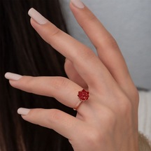 Rose Altın Kaplama Kırmızı Zirkon Taşlı Lotus Çiçeği Kadın  Yüzük Rose Gold