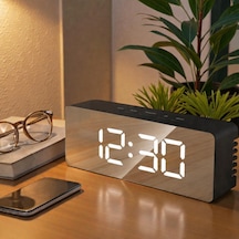 Dijital Aynalı Led Çalar Saat Usb & Pil Destekli, Termometreli, Alarm, Gece Modlu Elektronik Saat Siyah