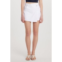 Tudors Kadın Slim Fit Dar Kesim Çift Cepli Beyaz Şort Etek-33871 Beyaz