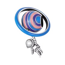 Fubena Gezegen Tutan Astronot Charm