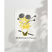 Çerçevesiz Poster El Çizimi Vazo Ve Çiçek Motifli Grafik