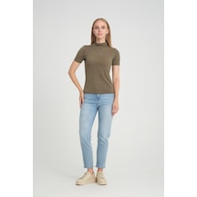 Alexandergardı Dik Yaka T-shirt B20-35912 001 Alexandergardı Dik Yaka T-shirt B20-35912 001