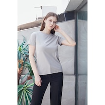 Jument Kadın Sıfır Yaka Kırışmaz Span Karışımlı Şık Kısa Kol Likralı T-shirt Bluz-gri Gri