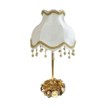 Kadife Kaplı Çiçek Dekorlu Ekru Kumaş Gold Şeritli Abajur Diğer