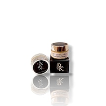 Bahadır Karaca Sıkılaştırıcı ve Yenileyici Cilt Bakım Kremi 25 ML