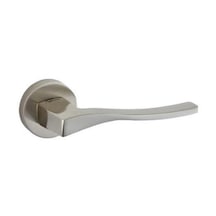 Bakü Rozetli Kapı Kolu Saten Wc