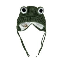 Ici Kurklu Sicak Tutan Kulak Kapayan Karsever Kurbaga Bere - Frog In Love With Snow