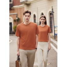 New Performance Premium Basic T-shirt %61,7 Pamuk %34,7 Polyester %3,6 Dut İpeği Turuncu