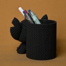 Bezos 3d Baskı Knitted Kalemlik - Sevimli Karakterli Masaüstü Kalem Organizeri-siyah Rengaren