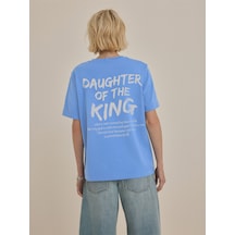 Uyguntarz Pamuklu Daughter Of The King Baskılı Oversize T-shirt Bebe Mavisi Uyguntarz Pamuklu Daughter Of The King Baskılı Oversize T-shirt Bebe Mavisi