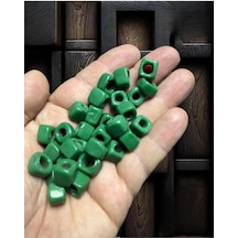 15 Adet El Yapımı Kare Cam Boncuk - Kolye Ucu, Halhal Ucu - 1cm X 1cm Kare Karecam-yeşil
