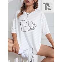 Startmore Karikatür & Slogan Grafikli Düşük Omuzlu Oversize Tişört Beyaz