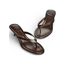 Fox Shoes Y518342809 Kahverengi Parmak Arası Kısa Topuklu Kadın Terlik Kahverengi Fox Shoes Y518342809 Kahverengi Parmak Arası Kısa Topuklu Kadın Terlik Kahverengi