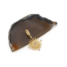 Ajda Charm Çelik Altın Kaplama Kadın Güneş Model-chr-117 Gold Ajda Charm Çelik Altın Kaplama Kadın Güneş Model-chr-117 Gold