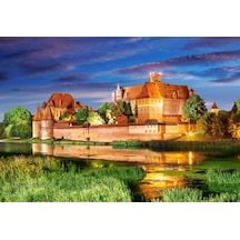 Castorland 1000 Parça Puzzle Malbork Castle. Polland