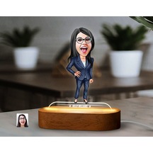 Bk Gift Kişiye Özel Kadın Karikatürlü Dekoratif 3d Biblo Led Işıklı Gece Lambası-11, Sevgiliye Hediye, Arkadaşa Hediye, Doğum Günü Hediyesi Kobitmeyen
