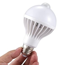 Smartbulb- 9 Watt Beyaz Işık E-27 Duy Tipi Sensörlü Ampul-Enerji