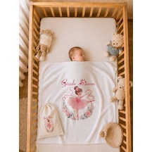 İsim Baskılı Kız Bebek Battaniyesi %100 Pamuk Çift Kat Penye 80x80 Cm Ham Bez Kıyafet Kesesi Yenidoğan Hediyesi 1058bk0x