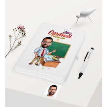 Kişiye Özel Bay Öğretmen Temalı Karikatürlü Beyaz Defter Kalem He N11.4287