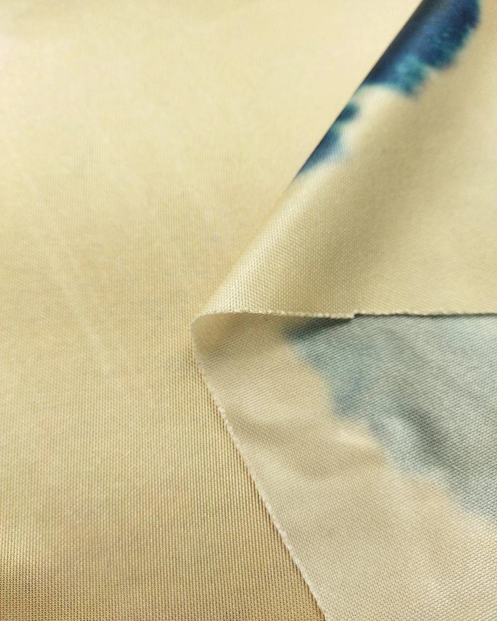 Jarse Krem Üzeri Petrol Mavisi Batik Desen En 160 Cm X Boy 135 Cm -3955