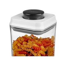 Leggno Pratico Basmalı Kare Erzak Saklama Kabı 1,25 Lt. Ölçüler:106x106x192mm