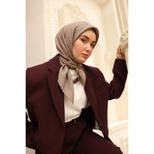 Haki Yeşil