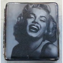 Sigara Tabakası(Kısa Sigara İçin)Marilyn Monroe Fotoğrafı