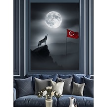 Ahşap Tablo Ay Işığında Uluyan Kurt Ve Bayrak