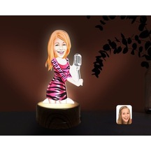 Kişiye Özel Şarkı Söyleyen Kız Karikatürlü Dekoratif 3D Biblo Led (481496663)