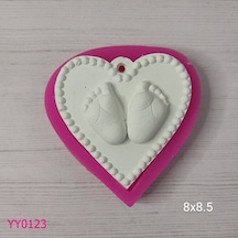 Yy0123 Kenarları Noktalı Bebek Ayaklı Kalp Silikon Kalıp