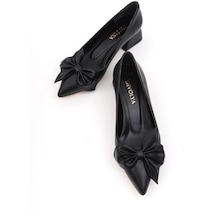 Camila Siyah Fiyonklu 4cm Sivri Burun Topuklu Ayakkabı