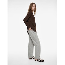 Koton Slim Fit Uzun Kollu Viskon Karışımlı Dantel Detaylı Asimetrik Tişört Kahverengi 6sal10387ık Kahve