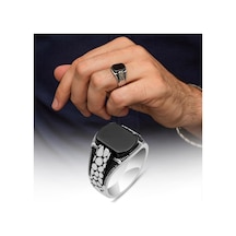 Siyah Oniks Taşlı Damar Desenli 925 Gümüş Yüzük Beyaz